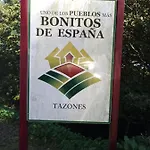 Tazones,79 Apartment *
