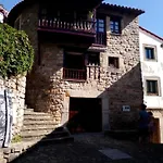 Tazones,79 *