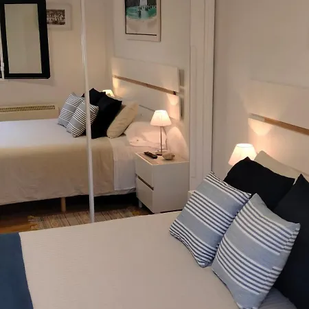Tazones,79 Apartment